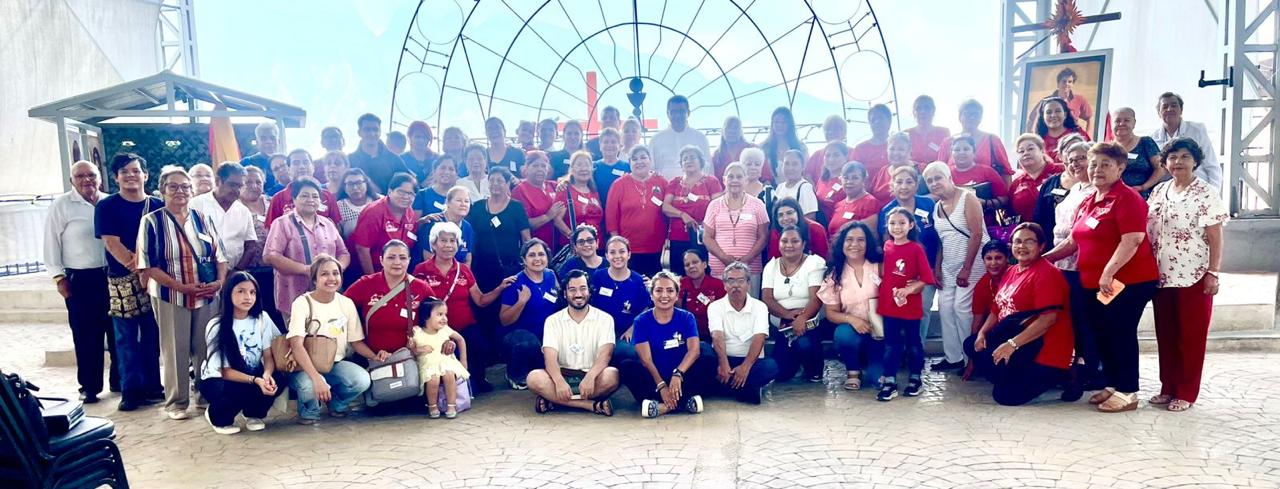 Dónde encontrar comunidad en Valle Poniente y Santa Catarina: misas, grupos y jóvenes